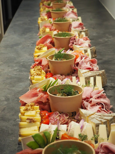 Bay de Raisin : Cave & Fromagerie - Thumbnail