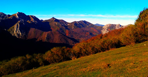 Pico Cantu l'Osu (1793 m.) - Thumbnail