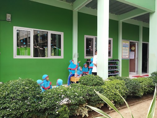 SDIT Prayasqi Islamic School, Author: Danang Sutowijoyo