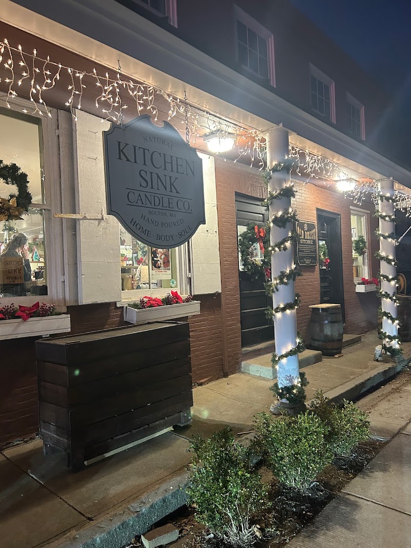 Kitchen Sink Candle Company photo 2