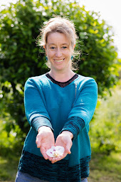 Photo n°11 de Angélique Dersoir Entre mes mains Massage Kobido , femme enceinte et bébé, Bain enveloppé, Monitrice de Portage à Étrelles (Centre de bien-être)