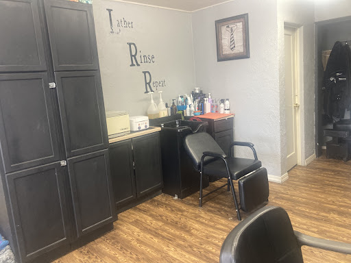 Oil City Salon - Thumbnail