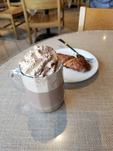 Broadway Roastery - Visual