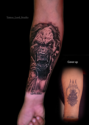 wolf tattoo, get best tattoo at Tattoo_Lord_Studio in karol bagh, best tattoo artist, tattoo shop… post image