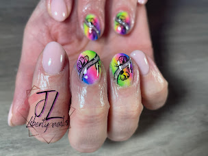 Photo n°2 de JL liberty nails à Bernex (Institut de beauté)