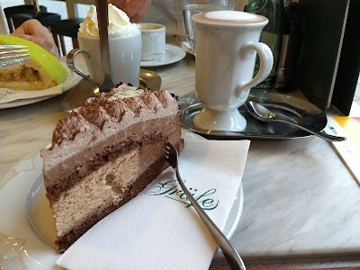 Photos of Kaffeehaus Gr&auml;fe OHG