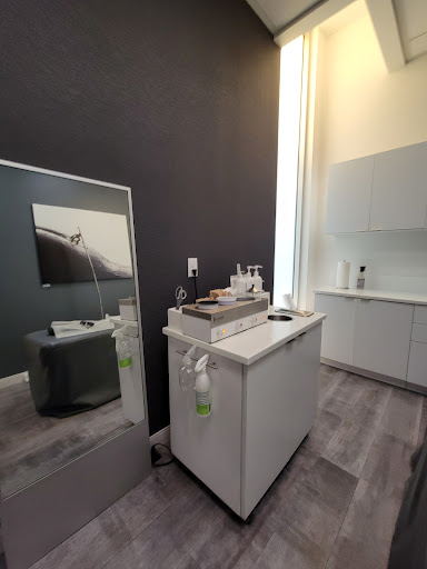 Radiant Waxing Riverdale