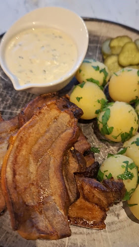 Anmeldelser af Il Forno Pizza & Restaurant i Solrød Strand - Pizza