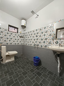 Nagashree Yatri Nivas - By owner