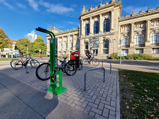 biklee.de Fahrrad Pump und Reparaturstationen - 2rad Stadtmobiliar - Thumbnail