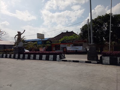 Photos of Kantorpos Mengwi