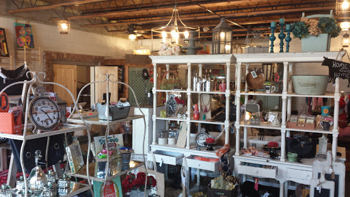 Boutique Bazaar - Visual