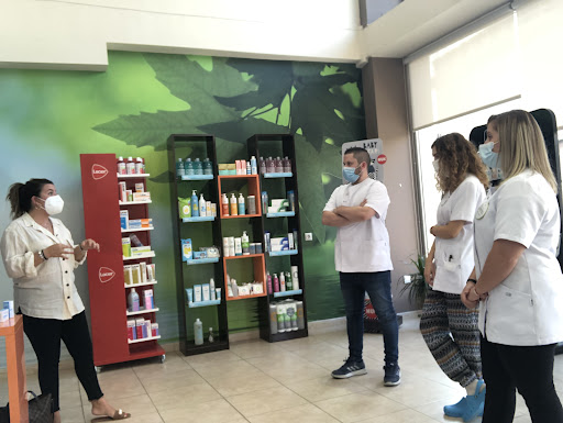 FARMACIA AKOS LDA. ALBORADA MARTINEZ PACHECO - Thumbnail