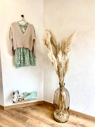Photo n°3 de Jodine Concept store à Villers-Bretonneux (Magasin de vêtements pour femmes)