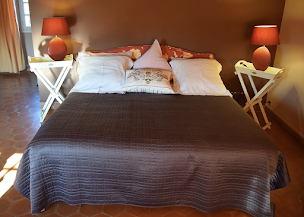 Photo n°13 de Domaine de la Dragonette : Location gîte de charme en Provence avec piscine à Entraigues-sur-la-Sorgue (Séminaire)