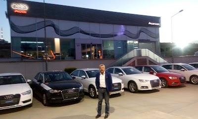 Photos of Acarsan Audi