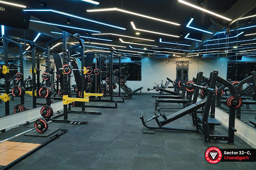 Pro Ultimate Gyms - Sector 32, Chandigarh