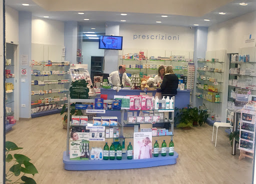 Farmacia Nuova Ponsacco di Ciriaco Massimiliano e Caponi Chiara snc - Thumbnail