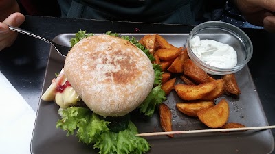 Photos of Ohana Lounge - handcrafted burger - premium craftbeer - deluxe cocktails