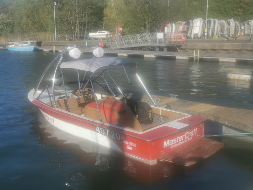 Ferry Nab Parking - Thumbnail