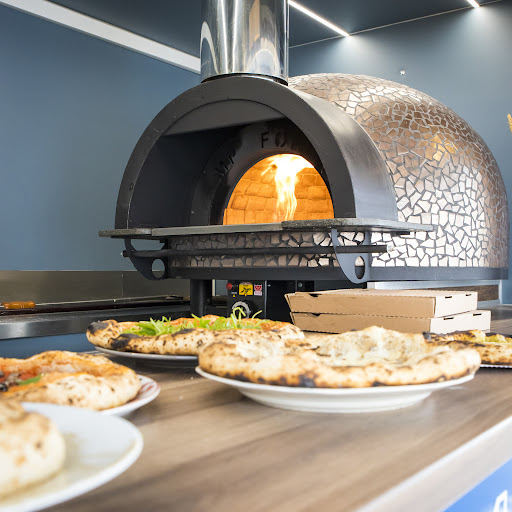 Photo 9 - Deliziosa Pizza