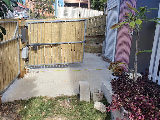 brisbane gates and fencing - Thumbnail