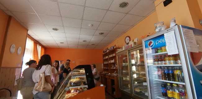 Telefonszám: Randevú Cukrászda