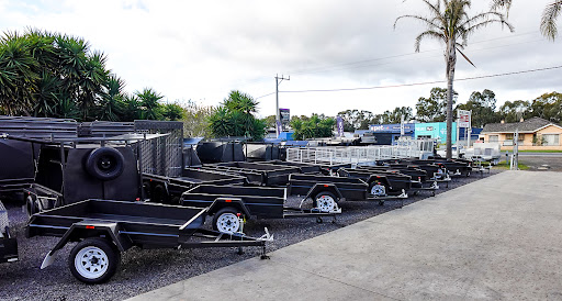 Armstrong Trailers - Visual