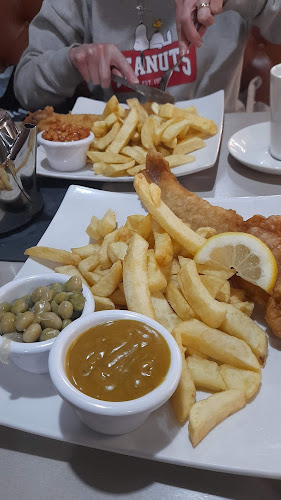 Comments and reviews of Bright's Restaurant