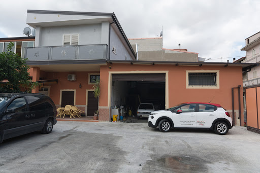 Pittella Autonoleggio e Autocarrozzeria - Thumbnail