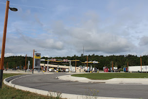 Photo n°4 de Station Service Eni à Ceignes (Supérette)
