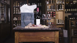 Photo n°42 de Comptoir de la Gastronomie à Paris (Caviste)