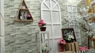 Photos of Kuwung Studio