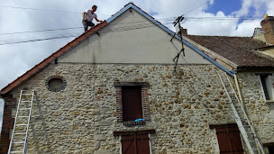 Photo n°3 de SG rénovation (dépannage fuite couverture charpente peinture façades toiture traitement nettoyage façade toiture 91-77) à Melun (Tableau)