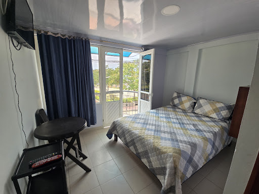Hotel B&M - Parque Principal Berbeo