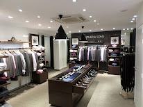 FATHER & SONS ANGERS à Angers