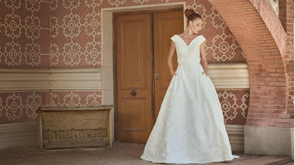 Luz Marina Cruz atelier novias