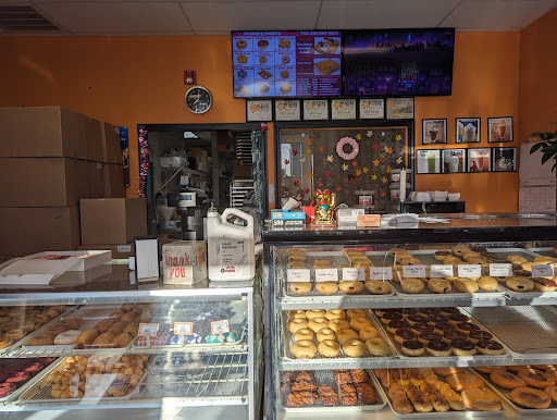 DO Dah's Donuts - Visual