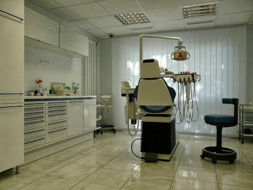 Fehér Dental, Author: Fehér Dental