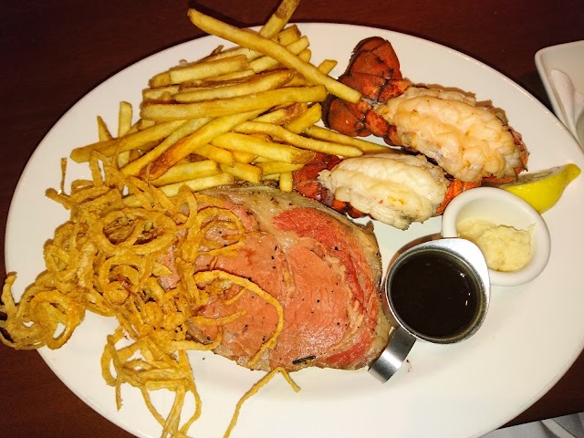 The Keg Steakhouse + Bar