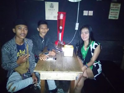 Photos of Peoples Bar