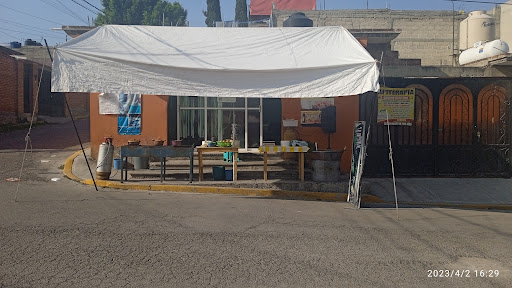 Carnitas El Tío, Fely - Thumbnail