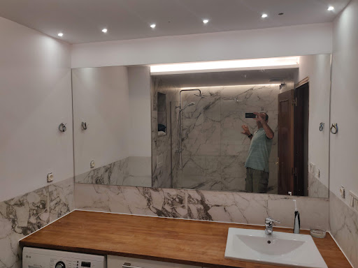 Construcciones y Reformas Enjuanes - Spain