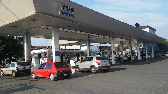 Estación de Servicio YPF, Author: Victor Tavio