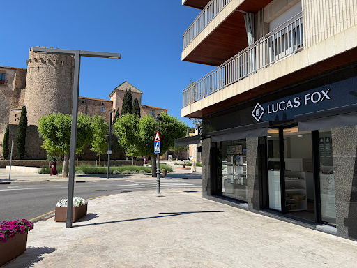 LUCAS FOX SANT FELIU DE GUÍXOLS — A Dils company