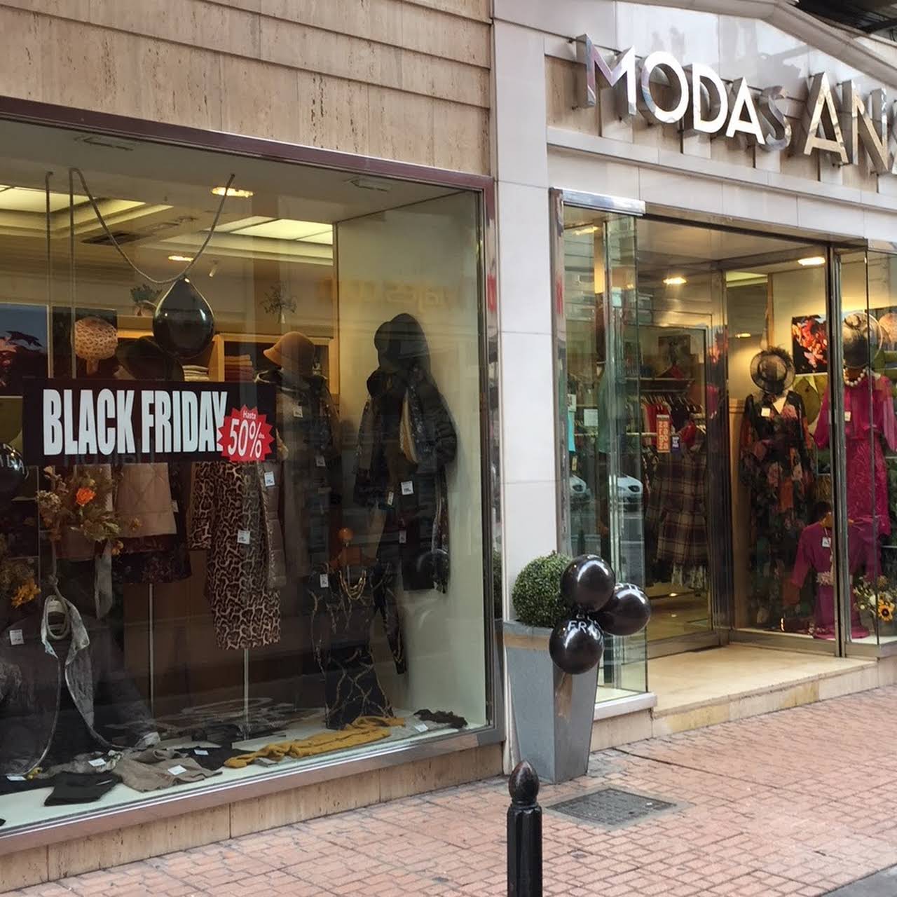 Modas - Tienda De Ropa Para Mujeres en Zaragoza