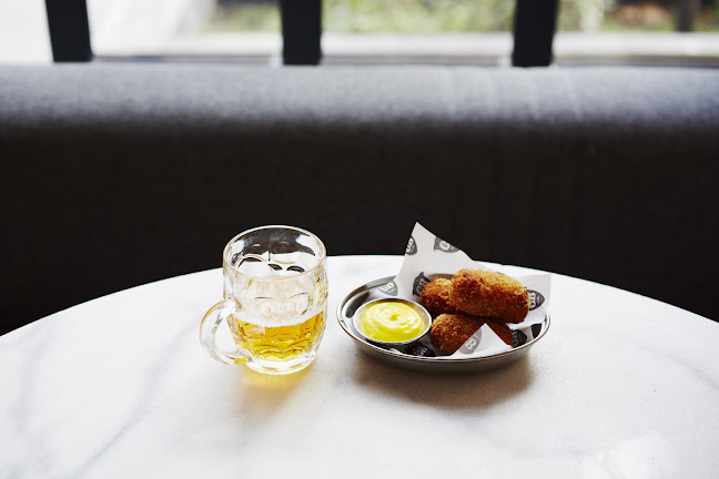Caravan Bankside | Outdoor Dining, Takeaway & Coffee - London