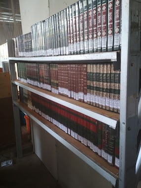 Rumah Qur'an Dan Sunnah Al-Bashiroh, Author: abdullah salamahumar