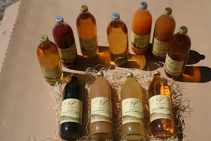 Photo n°41 de Aire Naturelle de Camping La Ferme aux Cerisiers à Maclas (Service de location de tentes)