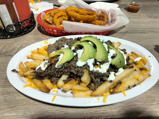 Chelo's Burger Gallery - United States